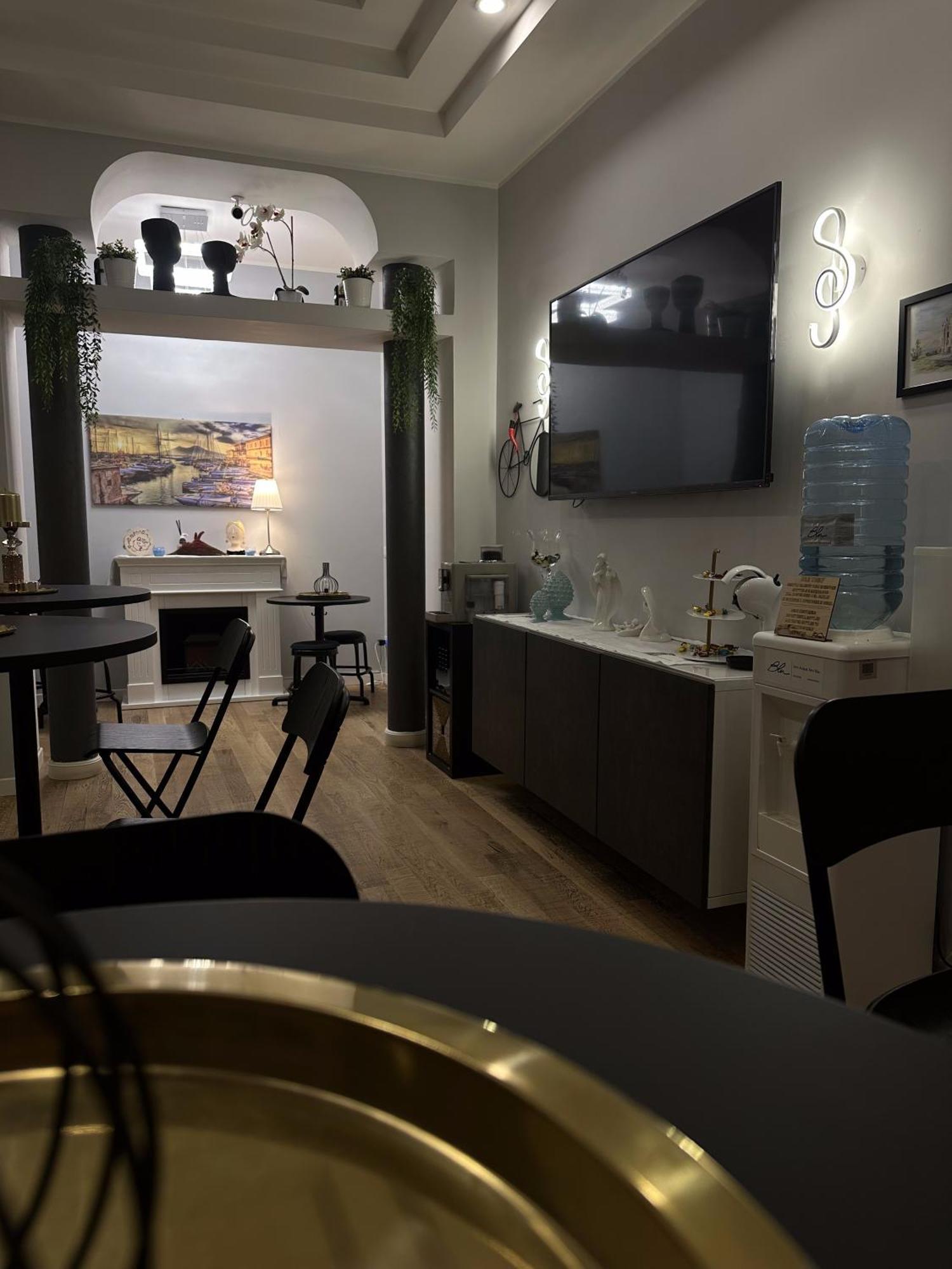 B&B Vesu เนเปิลส์ ภายนอก รูปภาพ